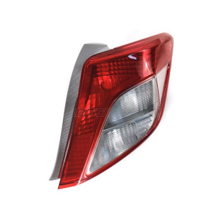 Фонарь задний TOYOTA VITZ/YARIS 10-14 прав хэтчбек не диодный SAT