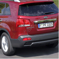 Боковина заднего бампера левая в цвет кузова Kia Sorento 2 (2009-2012)